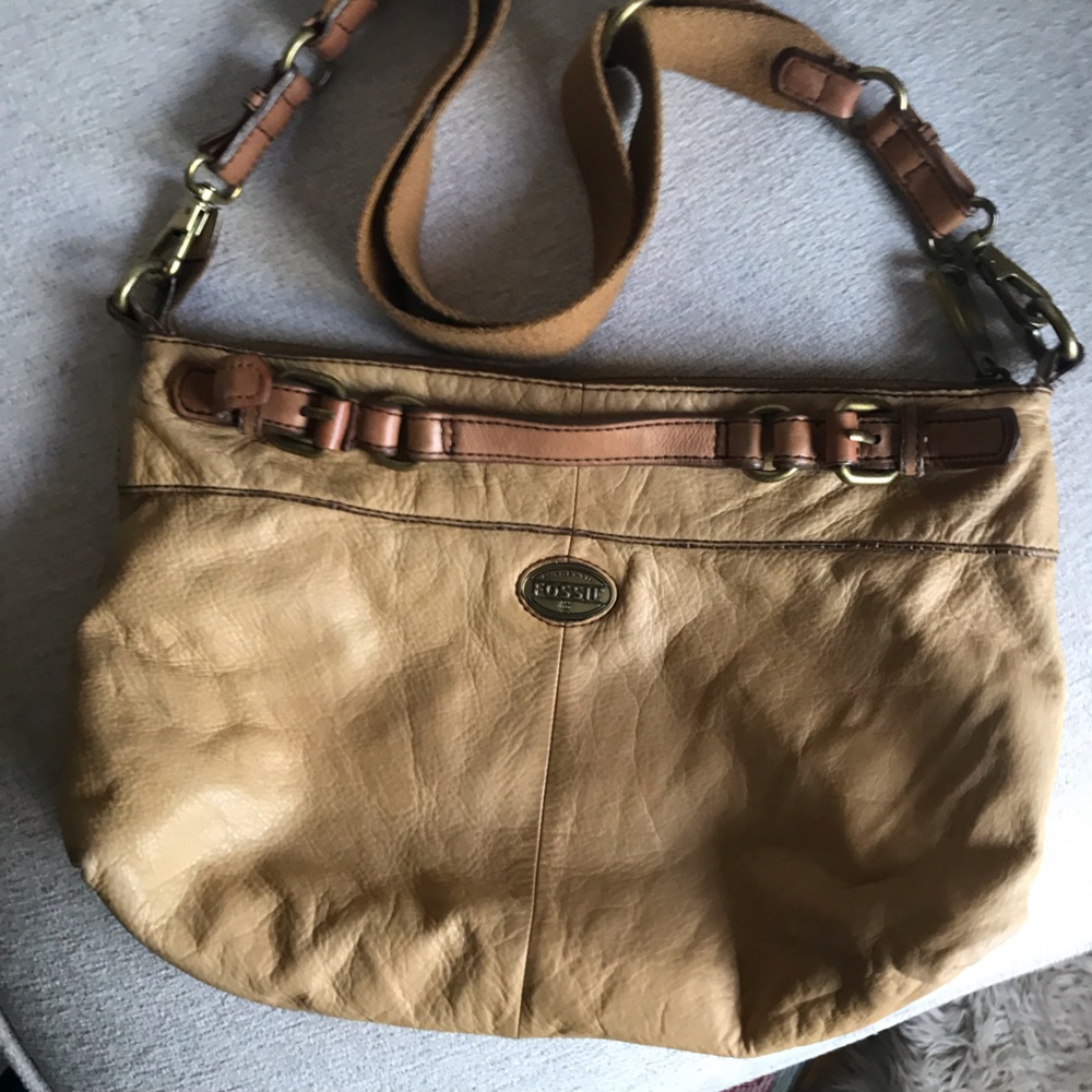 FOSSIL Explorer Light Tan Leather Satchel Hand Bag with Crossbody Strap